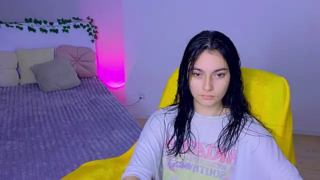 Snapshot of Andres_sssss chatting on September 2025 09:07:02 PM Andres sssss online show from September 2025 09:07:02 PM