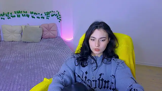 Snapshot of Andres_sssss chatting on September 2025 08:57:02 PM Andres sssss online show from September 2025 08:57:02 PM