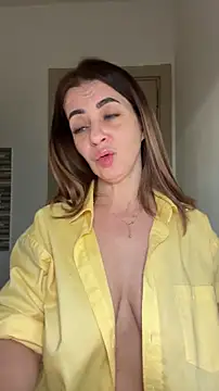 Roxanne Skye online show from November 2025 03:19:02 AM