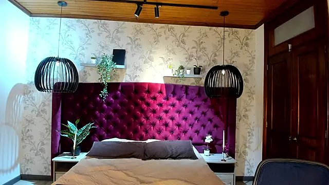 MrJustin  online show from November 2025 07:40:03 PM