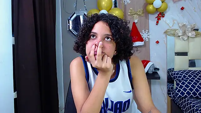 Snapshot of miss_leidy_ chatting on November 2025 03:15:01 AM miss leidy online show from November 2025 03:15:01 AM