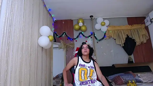 Snapshot of miss_leidy_ chatting on November 2025 03:39:01 AM miss leidy online show from November 2025 03:39:01 AM