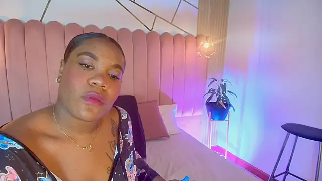Chloee Miller1 online show from October 2025 12:25:02 PM