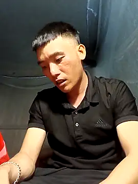 Snapshot of Chao_xxx chatting on September 2025 01:04:01 PM Chao xxx online show from September 2025 01:04:01 PM