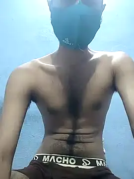 Snapshot of GirlsCrush_ chatting on September 2025 06:10:02 PM GirlsCrush  online show from September 2025 06:10:02 PM