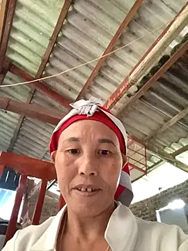 me-cute online show from October 2025 01:42:02 AM