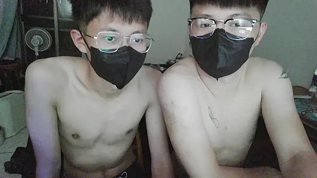 zhu000000 online show from April 2026 01:37:02 PM