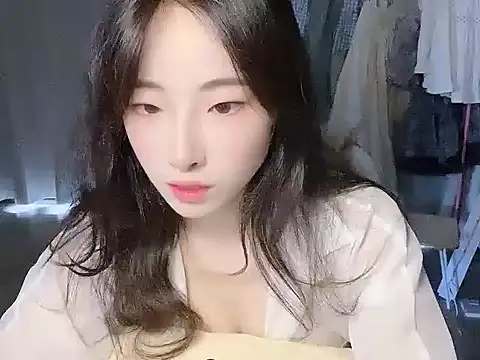 Freya7777 online show from September 2025 02:22:01 AM