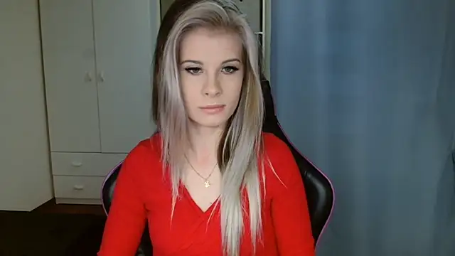 KristineGlow online show from March 2026 07:12:02 AM