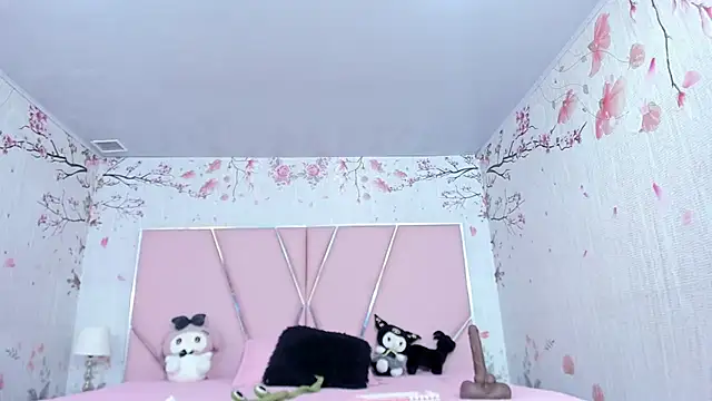 SafiroAgataaa online show from April 2026 03:01:01 AM