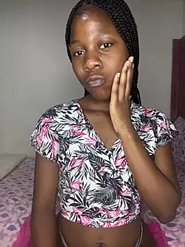 Snapshot of Crazyqueenxxx chatting on November 2025 09:41:02 AM Crazyqueenxxx online show from November 2025 09:41:02 AM