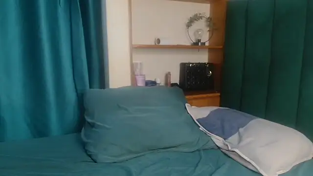 Keishaa-77 online show from March 2026 03:34:01 AM