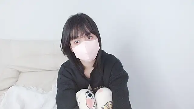 Snapshot of Zinzin_chan chatting on November 2025 06:02:02 AM Zinzin chan online show from November 2025 06:02:02 AM