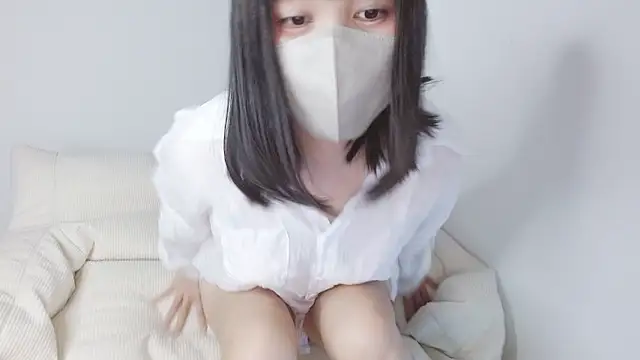 Snapshot of Zinzin_chan chatting on November 2025 03:45:01 PM Zinzin chan online show from November 2025 03:45:01 PM