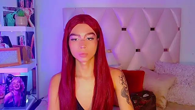 Daphnne Foxx online show from October 2025 08:48:01 PM