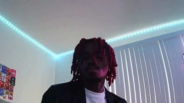 Snapshot of risktakinndolo chatting on October 2025 12:44:02 PM risktakinndolo online show from October 2025 12:44:02 PM