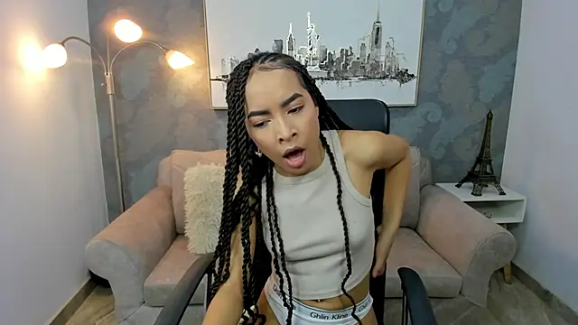 Lucia jane online show from April 2026 08:42:01 PM