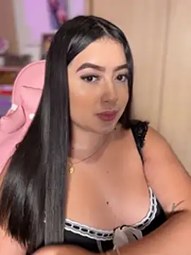 Emiily Moore1 online show from January 2026 06:46:01 PM