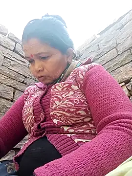 Manavi x online show from February 2026 02:56:01 AM