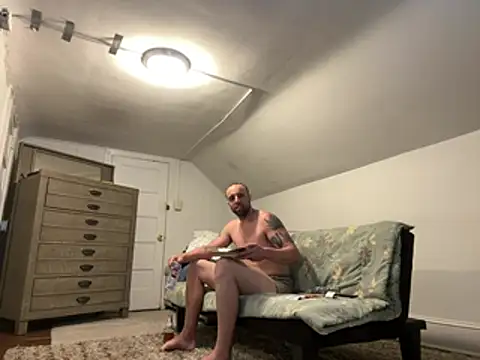 Hounddune27 online show from April 2026 10:07:01 PM