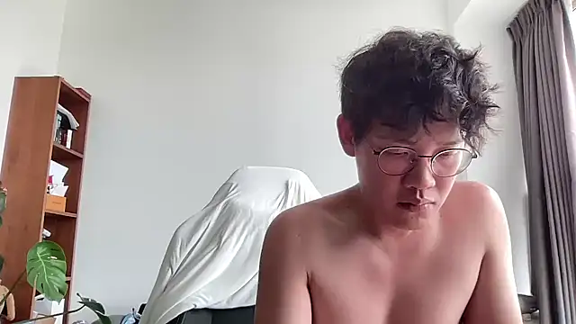 Passionatetwink2 online show from October 2025 05:26:02 AM