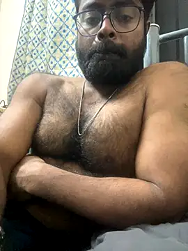 Snapshot of DJLOVE280825 chatting on October 2025 07:38:02 PM DJLOVE280825 online show from October 2025 07:38:02 PM