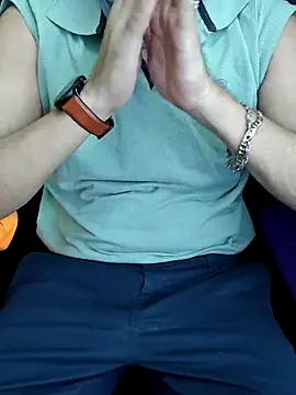 chocolate alone online show from October 2025 08:24:02 AM