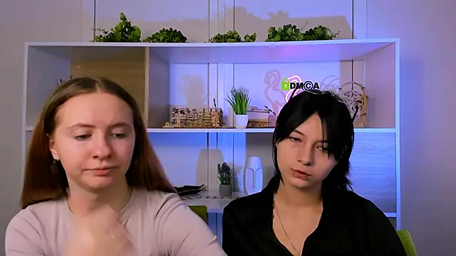 Snapshot of mila_glow1 chatting on October 2025 08:34:02 AM mila glow1 online show from October 2025 08:34:02 AM