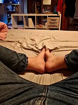 Snapshot of Horny_mummy chatting on February 2026 07:36:02 AM Horny mummy online show from February 2026 07:36:02 AM