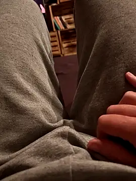 Horny mummy online show from April 2026 07:18:01 PM