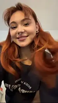 LunaMillie online show from January 2026 11:37:01 AM