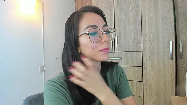 horny adiction online show from April 2026 08:54:02 PM