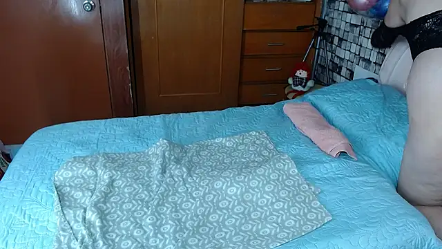 karla lopes online show from December 2025 10:04:02 PM