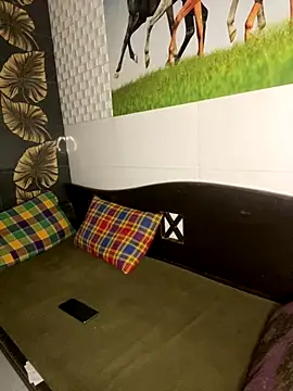 Snapshot of SIZZLER_1100 chatting on September 2025 09:40:02 PM SIZZLER 1100 online show from September 2025 09:40:02 PM