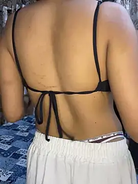 Snapshot of SIZZLER_1100 chatting on September 2025 09:52:02 PM SIZZLER 1100 online show from September 2025 09:52:02 PM