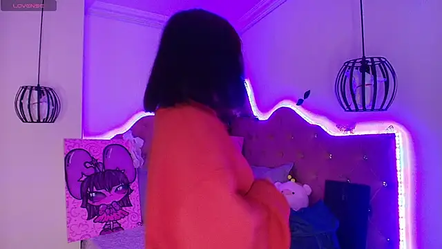 sophiievv online show from October 2025 07:58:02 PM