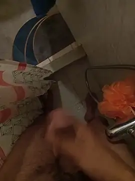 Snapshot of alex1984gr chatting on April 2026 08:39:01 PM alex1984gr online show from April 2026 08:39:01 PM