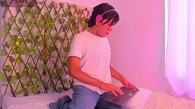 E R O S  online show from June 2026 12:09:02 PM