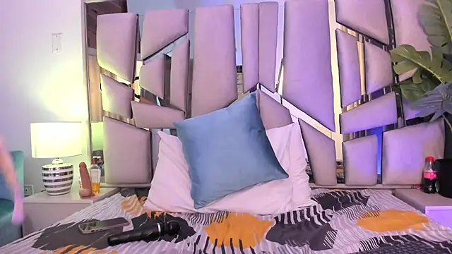  valeria saenz  online show from October 2025 08:27:05 AM