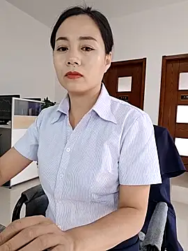bingxin- online show from September 2025 06:40:01 AM