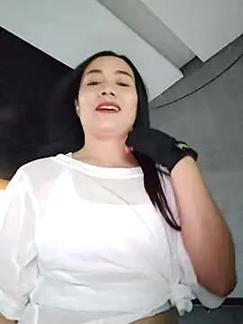 bingxin- online show from October 2025 05:06:01 AM