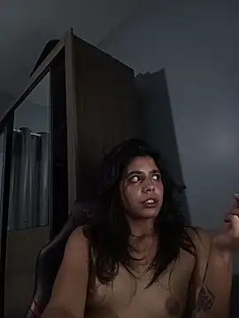 Snapshot of Maricamposs chatting on November 2025 11:58:02 PM Maricamposs online show from November 2025 11:58:02 PM