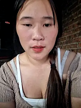 ALIENHR38 online show from November 2025 01:49:01 AM