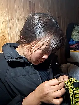 Snapshot of ALIENHR38 chatting on January 2026 02:25:02 AM ALIENHR38 online show from January 2026 02:25:02 AM