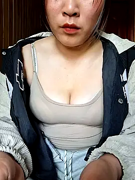 ALIENHR38 online show from June 2026 01:18:02 AM