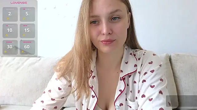 Snapshot of Hot_Lili1 chatting on September 2025 03:06:02 AM Hot Lili1 online show from September 2025 03:06:02 AM