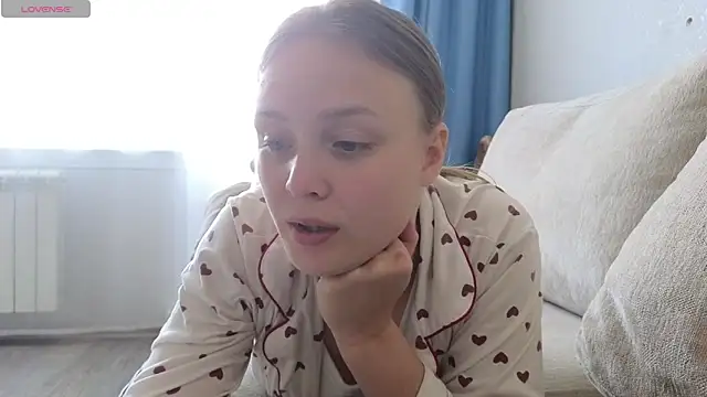 Snapshot of Hot_Lili1 chatting on September 2025 05:42:01 AM Hot Lili1 online show from September 2025 05:42:01 AM