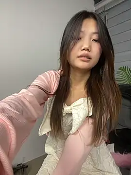 Snapshot of xixi_28 chatting on September 2025 03:23:02 PM xixi 28 online show from September 2025 03:23:02 PM