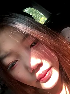 Snapshot of xixi_28 chatting on September 2025 02:22:02 AM xixi 28 online show from September 2025 02:22:02 AM