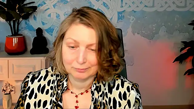 TiffanyBrauny online show from October 2025 03:02:02 PM
